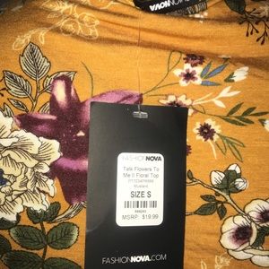 Fashion nova spring top small